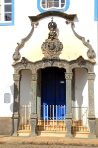 a fachada do Seminário localizado no entorno do Santuário